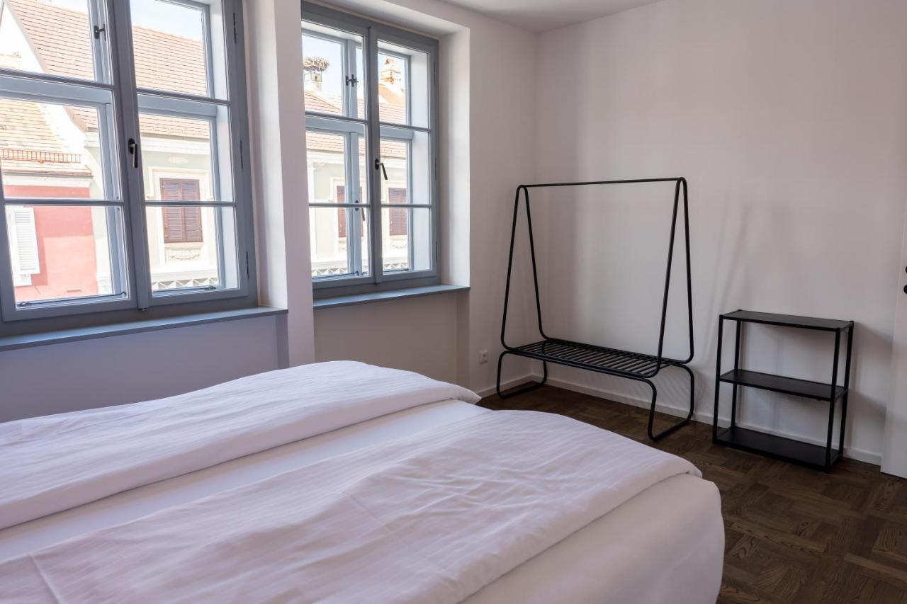 On 6 Rust Apartment Luaran gambar
