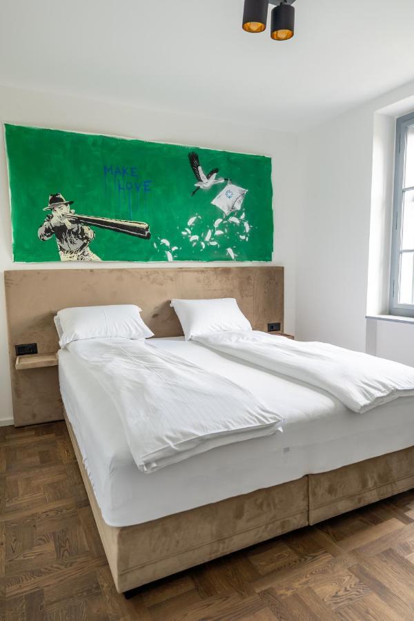 On 6 Rust Apartment Luaran gambar