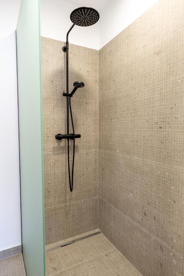 On 6 Rust Apartment Luaran gambar