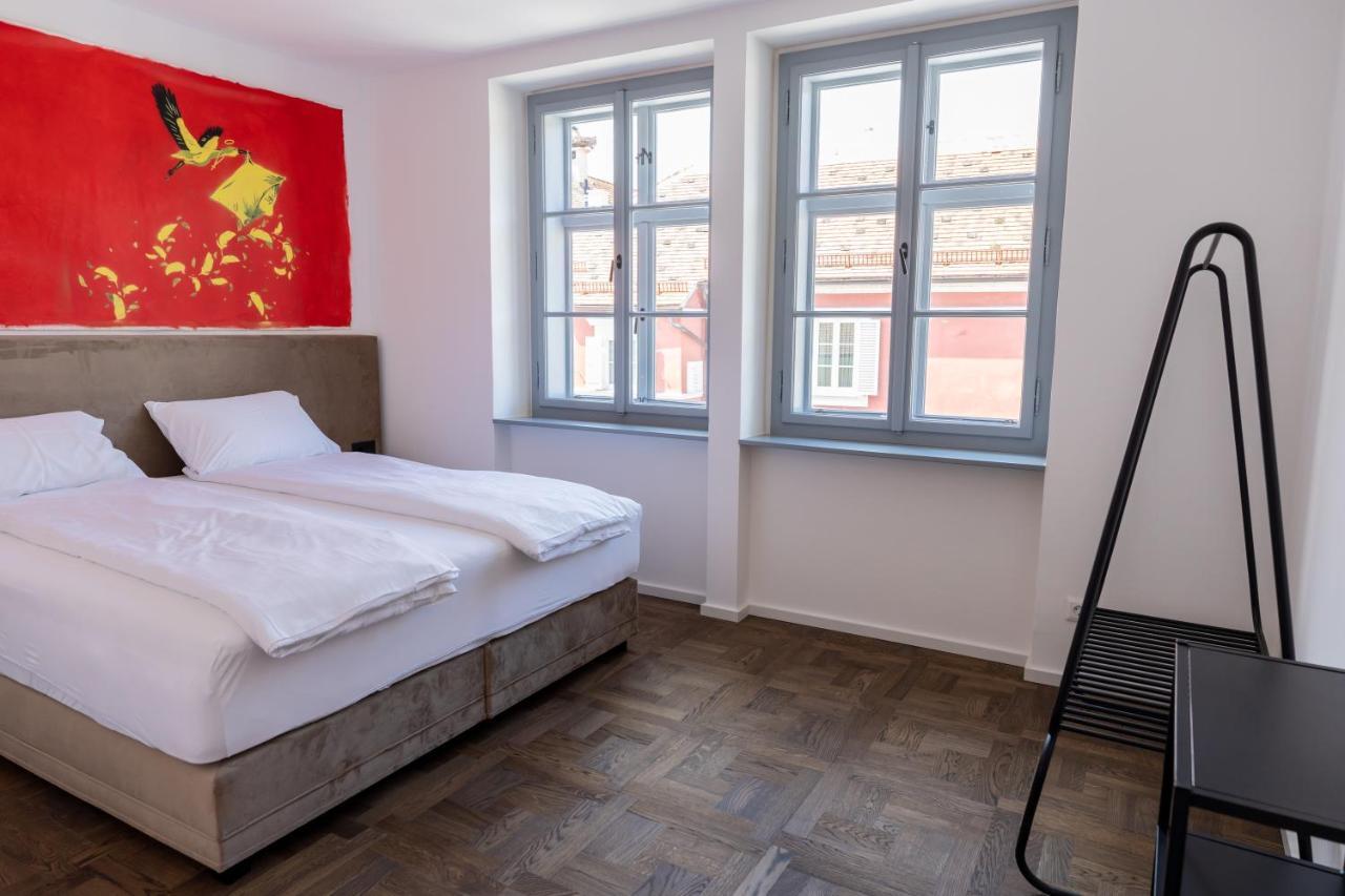 On 6 Rust Apartment Luaran gambar